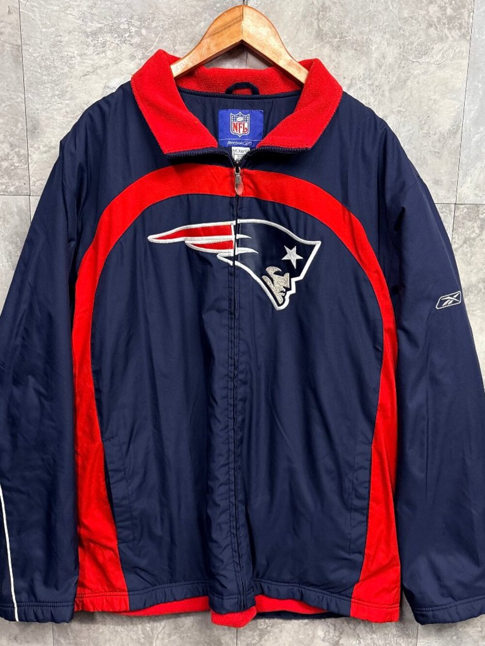 Reebok Patriots NFL Jacket XL Navy Red